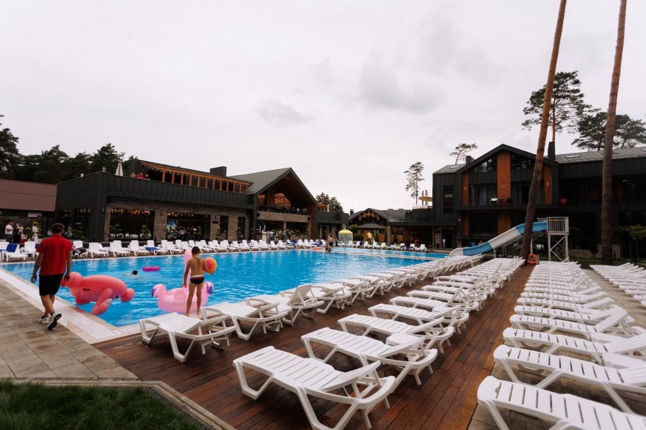 Hotel Golden Lion & Spa Tynnoye Exterior photo
