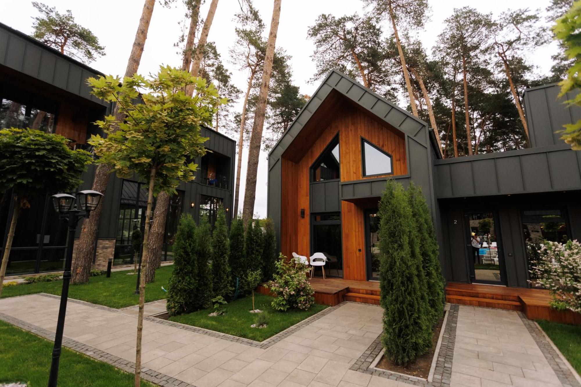 Hotel Golden Lion & Spa Tynnoye Exterior photo