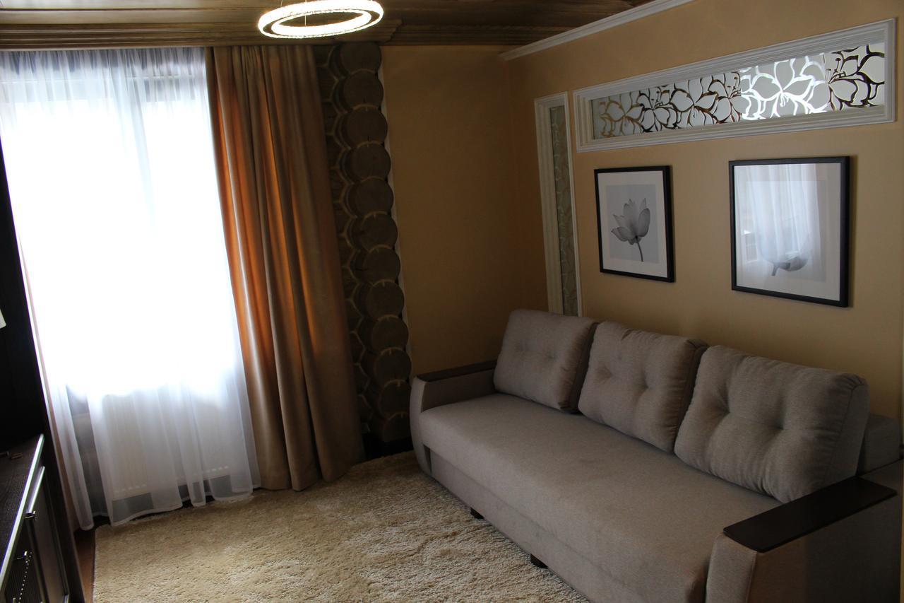 Hotel Golden Lion & Spa Tynnoye Exterior photo